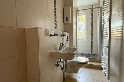 Günstige Wohnung für Studenten und Pendler - mit S-Bahn-Anschluss nach Leipzig zimmer