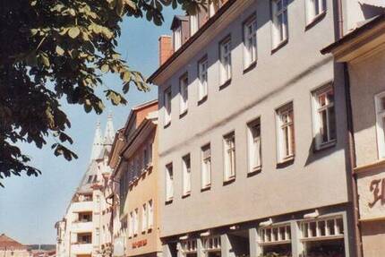 Geräumige 2-R-Wohnung m. Balkon im Zentrum von Meiningen