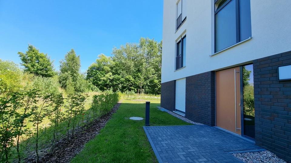 KEINE ANRUFE - nur schriftliche Anfragen - großzügige 1 Zimmer - Balkon - Tiefgarage - SB 3 Whg. 12 zimmer