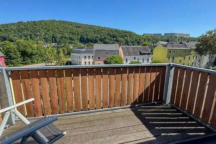 Wohnung zum Mieten in Aue 400 € 63 m²