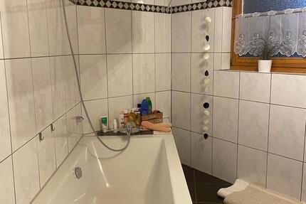 Wohnung Wetter (Hessen) - 4 Zimmer, 100 m&sup2;, 760&euro; | Angebot:24464192