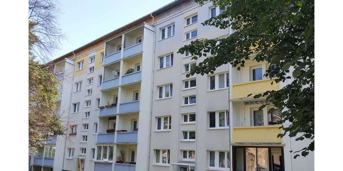 Etagenwohnung Zittau - 2 Zimmer, 62 m&sup2;, 348&euro; | Angebot:26982559