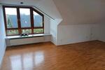 Dachgeschoßwohnung Rottenburg am Neckar - 3 Zimmer, 98 m&sup2;, 900&euro; | Angebot:26496481