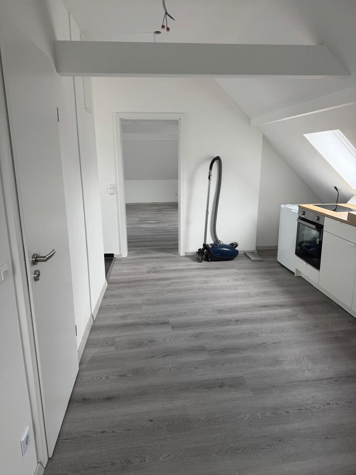 Zu vermieten Dachgeschoss in Bad Schönborn