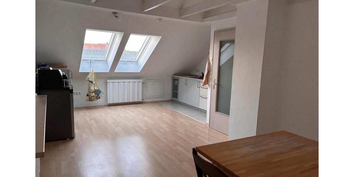 Dachgeschoßwohnung Freising Ast - 2.5 Zimmer, 60 m&sup2;, 900&euro; | Angebot:26619025