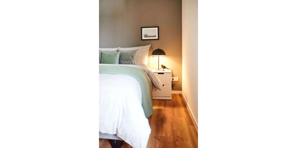 Zimmer Düsseldorf Eller - 1 Zimmer, 1.150&euro; | Angebot:22851081