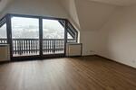 Dachgeschoßwohnung Aschaffenburg Damm - 4 Zimmer, 115 m&sup2;, 1.050&euro; | Angebot:25170206