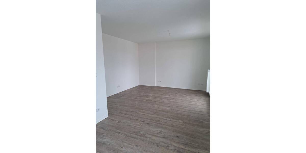Etagenwohnung Magdeburg Lemsdorf - 4 Zimmer, 96 m&sup2;, 961&euro; | Angebot:26293202