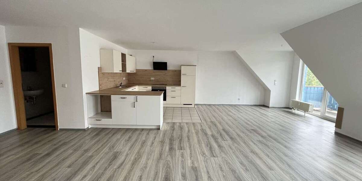 Etagenwohnung Halberstadt - 4 Zimmer, 112 m&sup2;, 619&euro; | Angebot:26505379