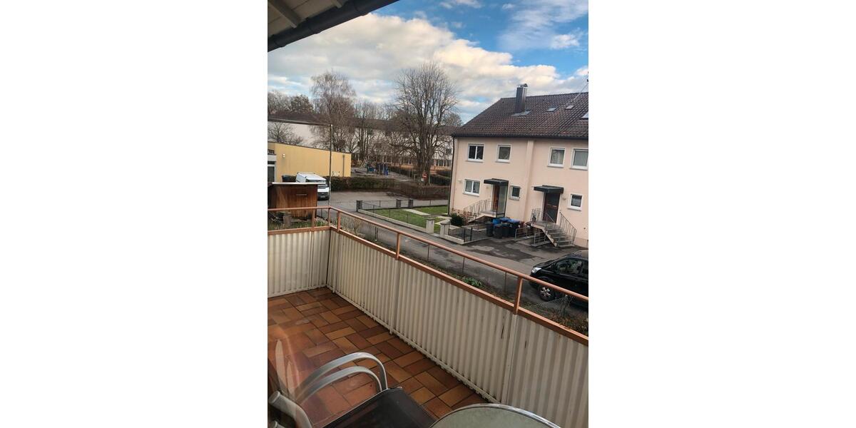 Wohnen auf Zeit Friedrichshafen Ailingen - 5 Zimmer, 12 m&sup2;, 430&euro; | Angebot:25100811
