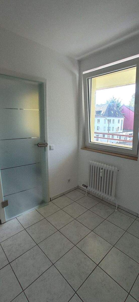 Sanierte, chice 2 -Zi.- Wohnung mit Balkon in Citynähe Barmen 2 zimmer