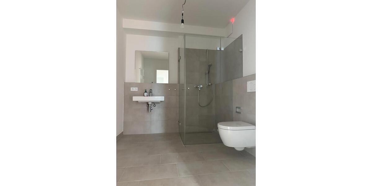 Etagenwohnung Wolfsburg Detmerode - 3 Zimmer, 84 m&sup2;, 1.200&euro; | Angebot:26635543