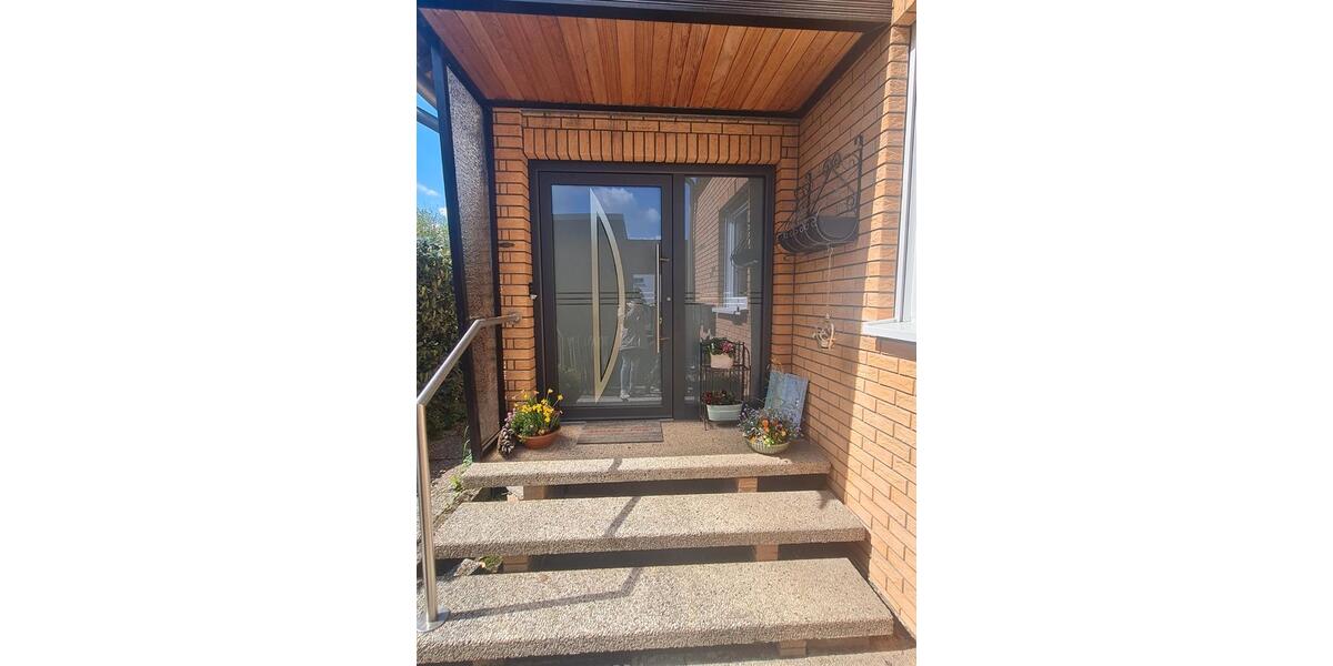 Dachgeschoßwohnung Bad Emstal - 1 Zimmer, 67 m&sup2;, 600&euro; | Angebot:26335140