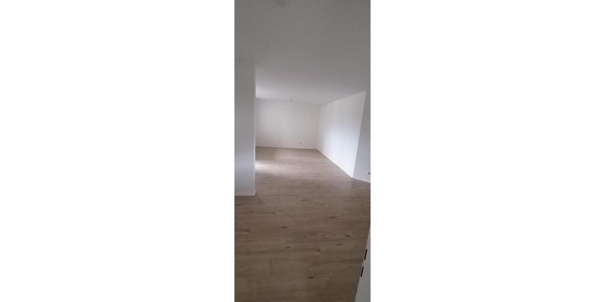 Etagenwohnung Bad Berleburg - 4 Zimmer, 98 m&sup2;, 690&euro; | Angebot:25751941