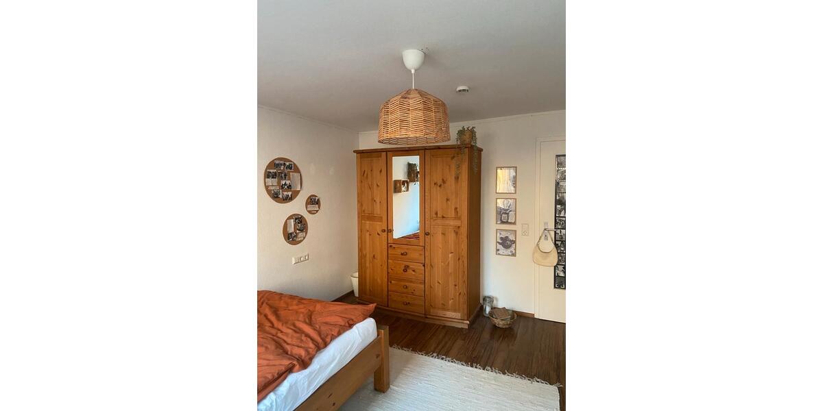 Wohnen auf Zeit Marbach am Neckar - 17 Zimmer, 70 m&sup2;, 500&euro; | Angebot:26543653
