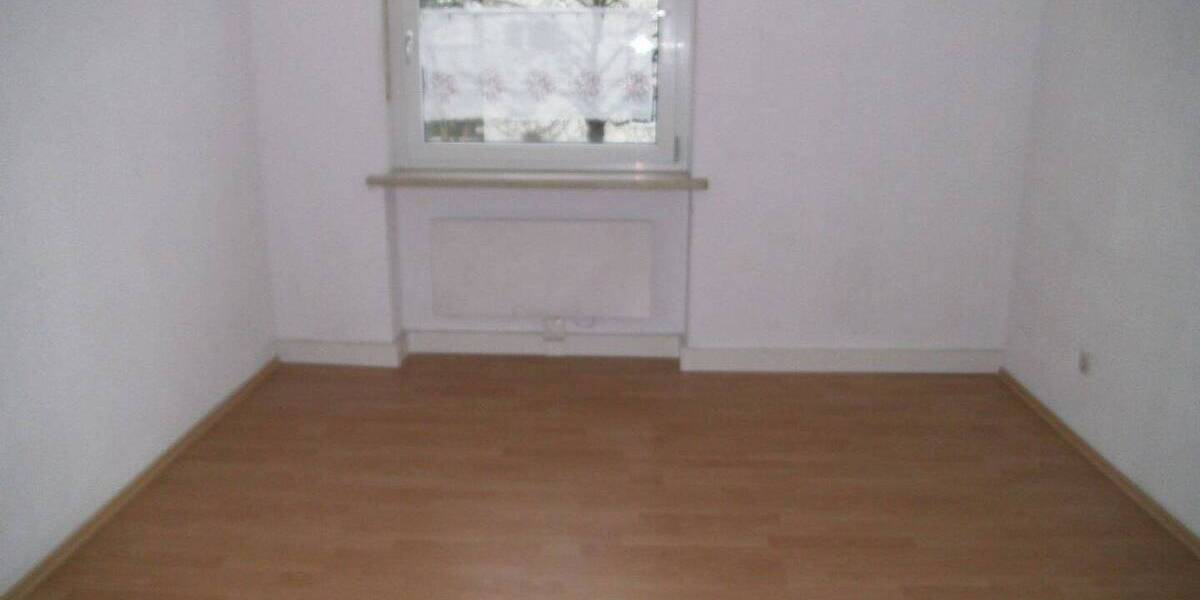 Etagenwohnung Amberg Gailoh - 5 Zimmer, 140 m&sup2;, 990&euro; | Angebot:26154832