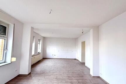 Wohnung Bitterfeld-Wolfen Bitterfeld - 3 Zimmer, 85 m&sup2;, 560&euro; | Angebot:23740658