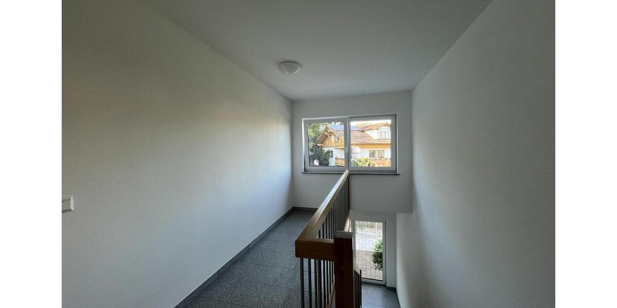 Etagenwohnung Tittling - 2 Zimmer, 73 m&sup2;, 690&euro; | Angebot:25932412