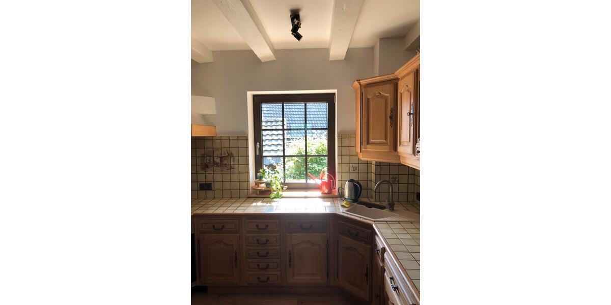 Einfamilienhaus Bedburg-Hau Hau - 7 Zimmer, 180 m&sup2;, 1.400&euro; | Angebot:25048632