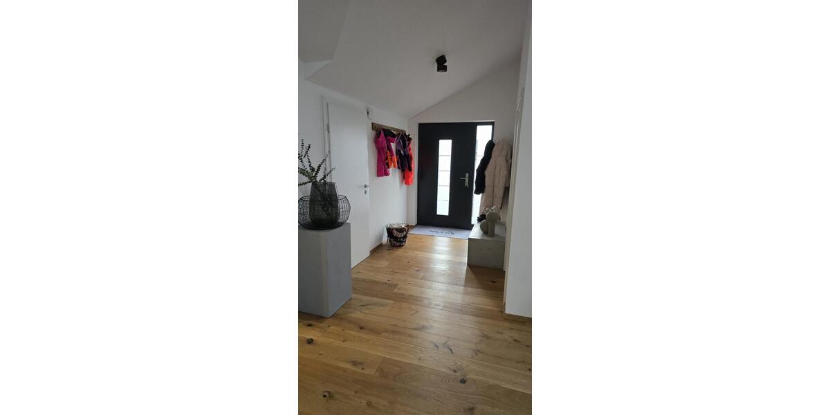 Dachgeschoßwohnung Untergriesbach - 5 Zimmer, 115 m&sup2;, 1.050&euro; | Angebot:24361576