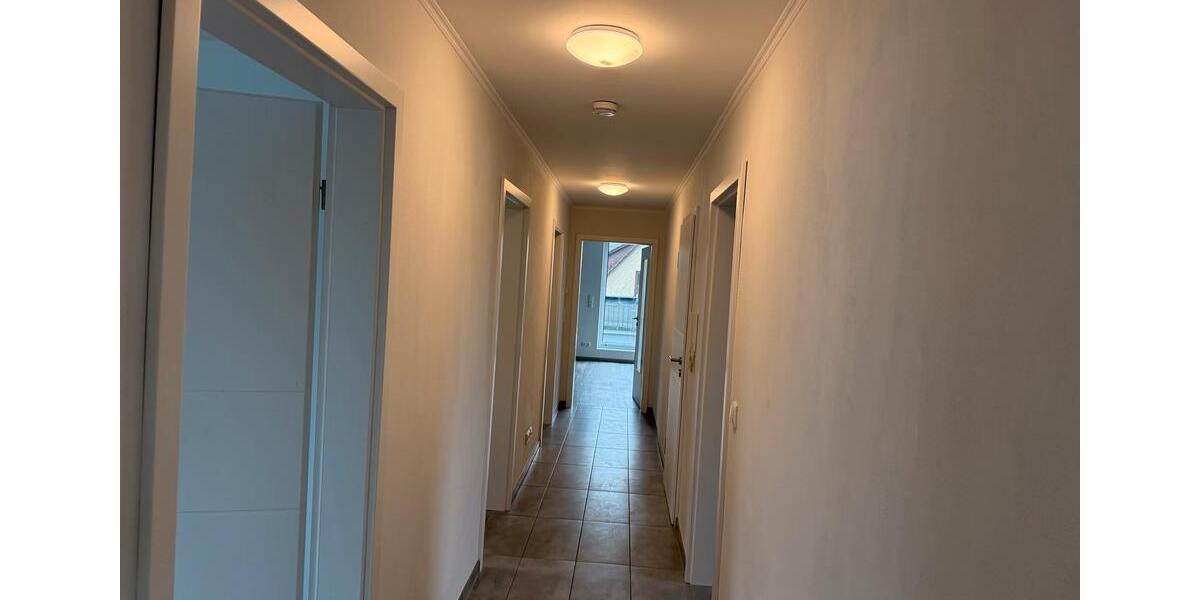 Etagenwohnung Harsefeld - 4.5 Zimmer, 118 m&sup2;, 1.050&euro; | Angebot:25887207