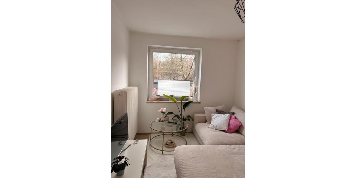 Etagenwohnung Kassel - 3 Zimmer, 89 m&sup2;, 850&euro; | Angebot:25055622