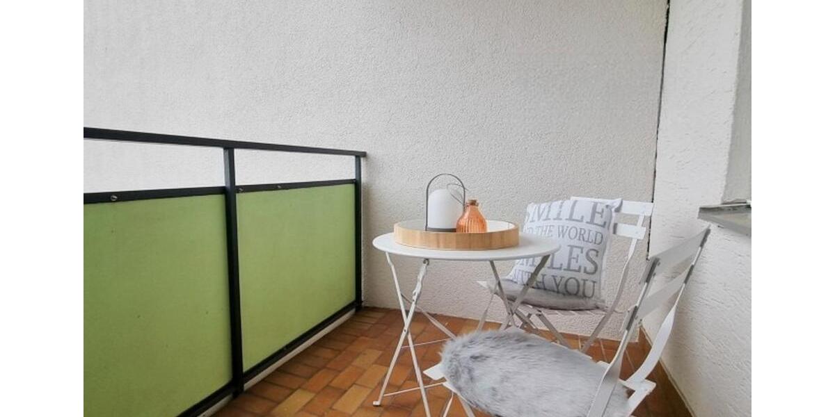 Etagenwohnung Schwieberdingen - 4 Zimmer, 102 m&sup2;, 1.600&euro; | Angebot:26048760