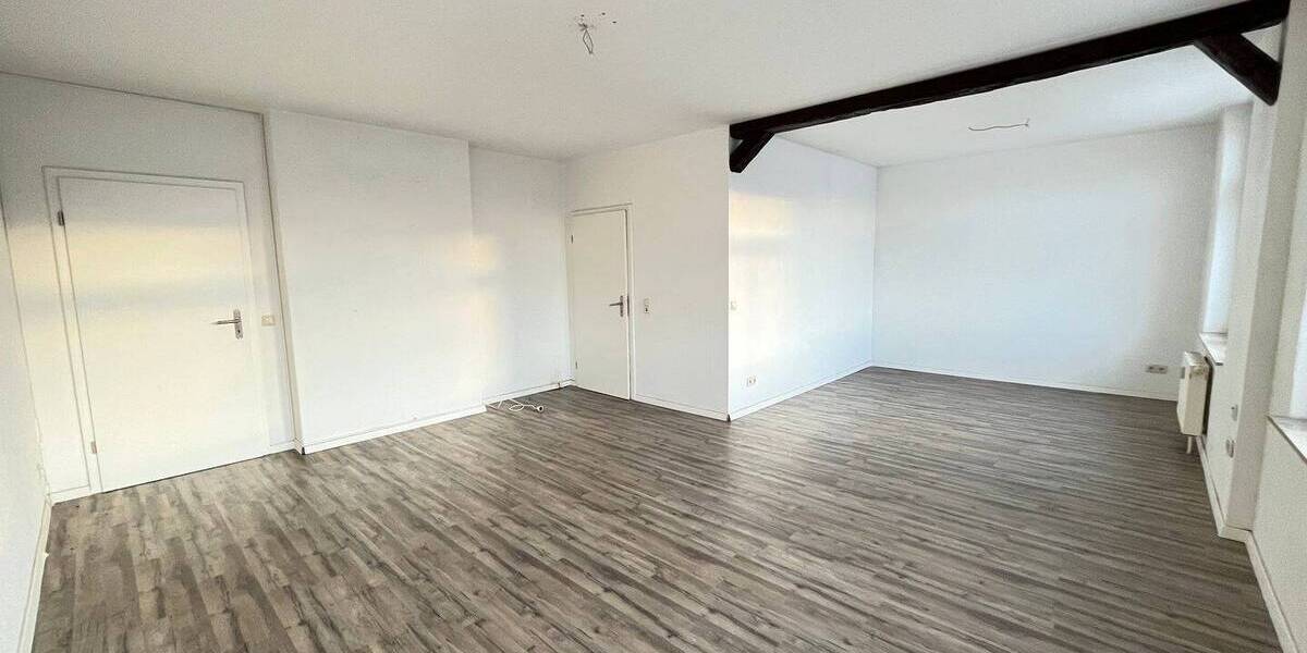 Etagenwohnung Chemnitz Gablenz - 5 Zimmer, 147 m&sup2;, 870&euro; | Angebot:26205417