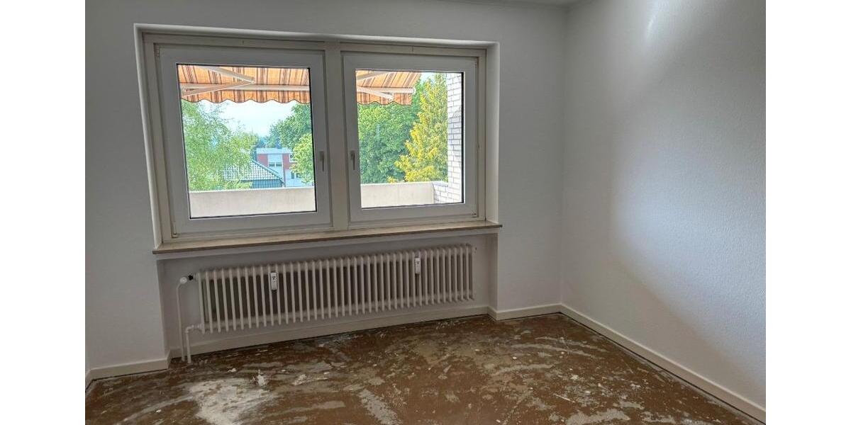 Etagenwohnung Cuxhaven - 3 Zimmer, 80 m&sup2;, 785&euro; | Angebot:26702142