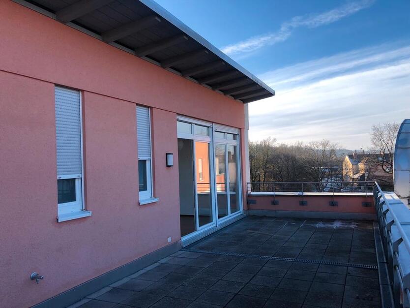 Wohnung mit Dachterrasse in Gauting, 67qm.