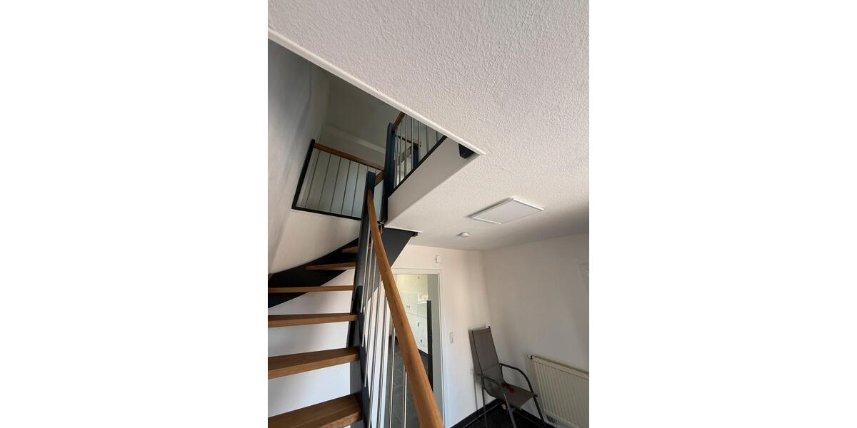 Einfamilienhaus Kleinkahl - 5.5 Zimmer, 140 m&sup2;, 1.250&euro; | Angebot:26614467