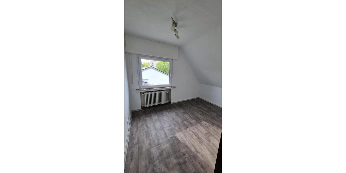 Etagenwohnung Troisdorf Bergheim - 3 Zimmer, 57 m&sup2;, 900&euro; | Angebot:26631293