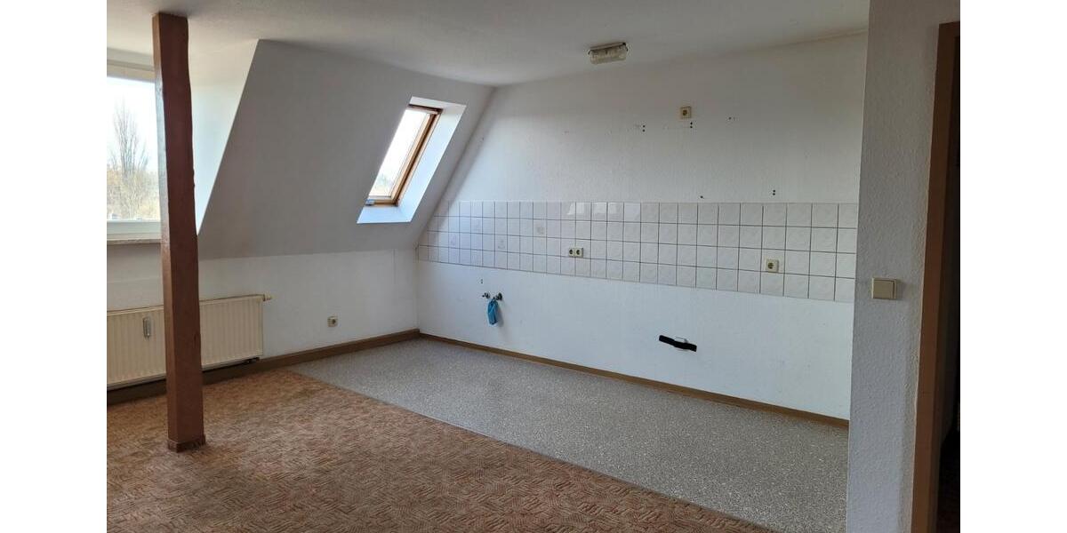 Etagenwohnung Crimmitschau - 2 Zimmer, 55 m&sup2;, 275&euro; | Angebot:26381427