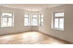 Hochwertig sanierte 4-Raum-Wohnung im 2.OG mit Balkon *Erstbezug*