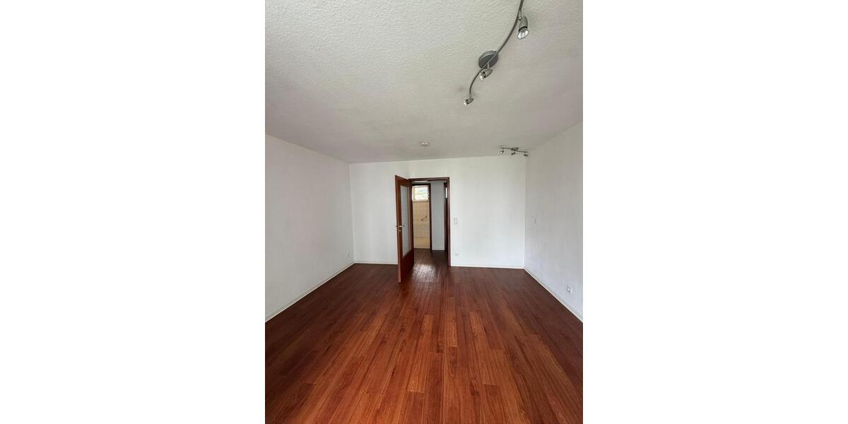 Etagenwohnung Stuttgart Vaihingen - 1 Zimmer, 29 m&sup2;, 720&euro; | Angebot:26478712