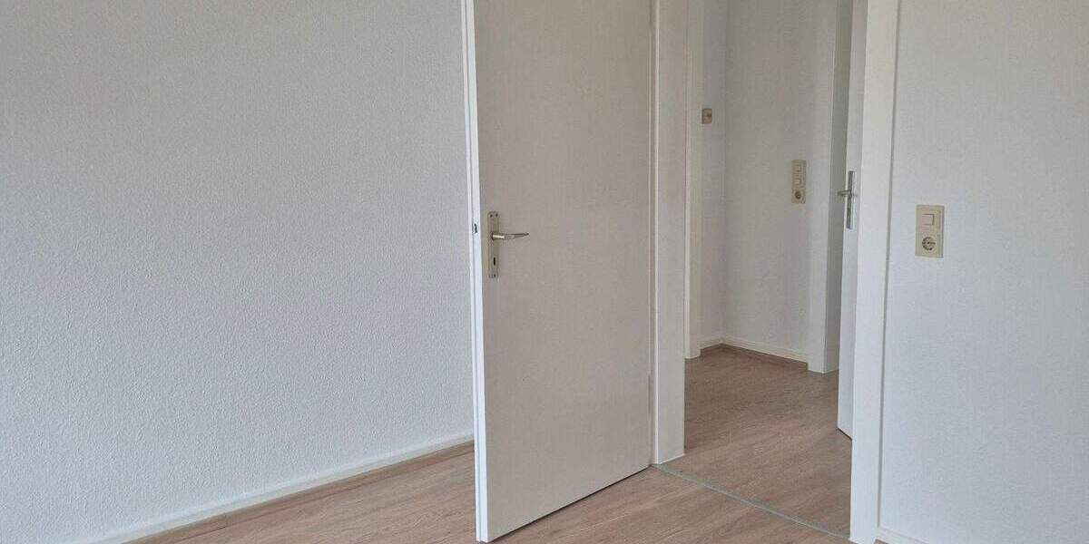 Etagenwohnung Lüdenscheid Tinsberg - 2 Zimmer, 350&euro; | Angebot:24620059