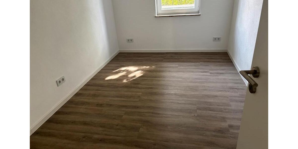 Etagenwohnung Eschwege - 2 Zimmer, 48 m&sup2;, 550&euro; | Angebot:26518088