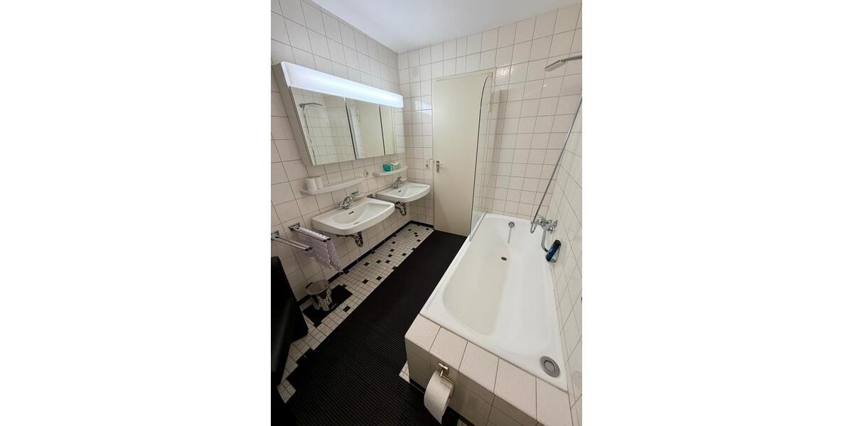 Terrassenwohnung Tettnang - 2 Zimmer, 60 m&sup2;, 1.500&euro; | Angebot:25393812