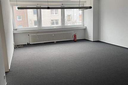 Großzügige Büroetage in Ärztehaus zimmer