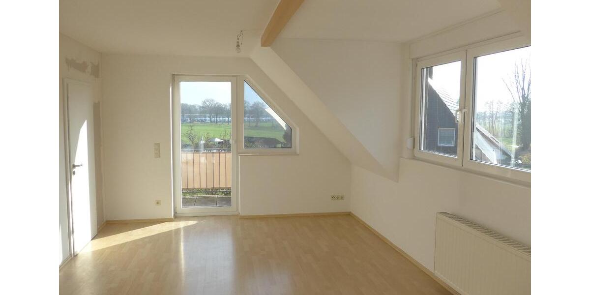 Dachgeschoßwohnung Dülmen - 3 Zimmer, 88 m&sup2;, 680&euro; | Angebot:25120761
