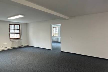 TOP sanierte 4 Zimmer Bürofläche im Innenstadtkern TG- Salzstadel