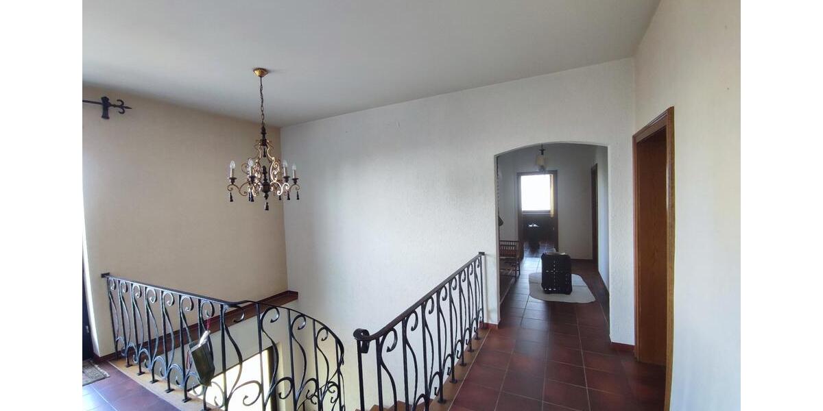 Einfamilienhaus Leimen - 7 Zimmer, 190 m&sup2;, 1.990&euro; | Angebot:21518561