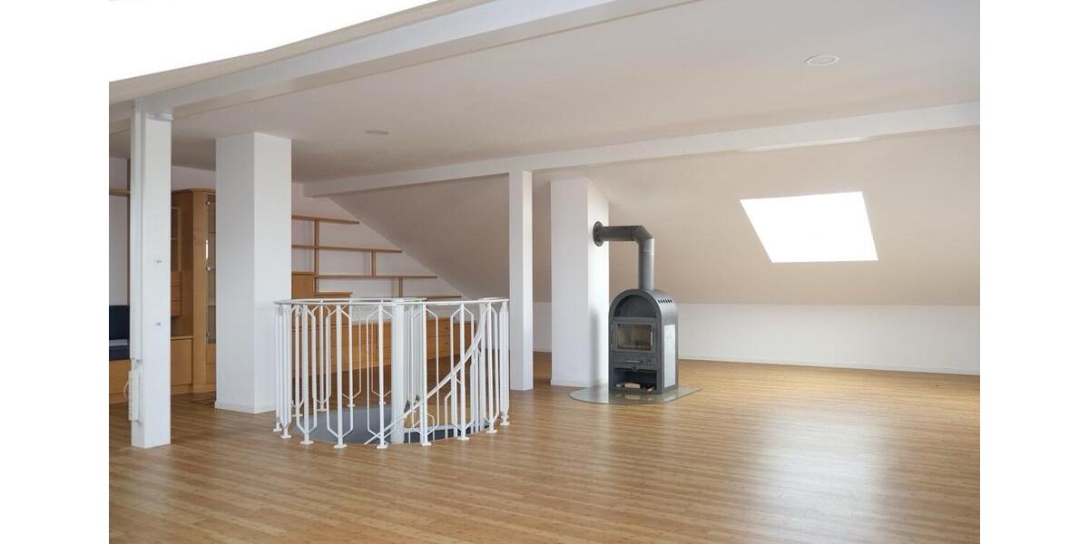 Maisonettenwohnung Schrobenhausen - 4 Zimmer, 122 m&sup2;, 1.350&euro; | Angebot:25971861