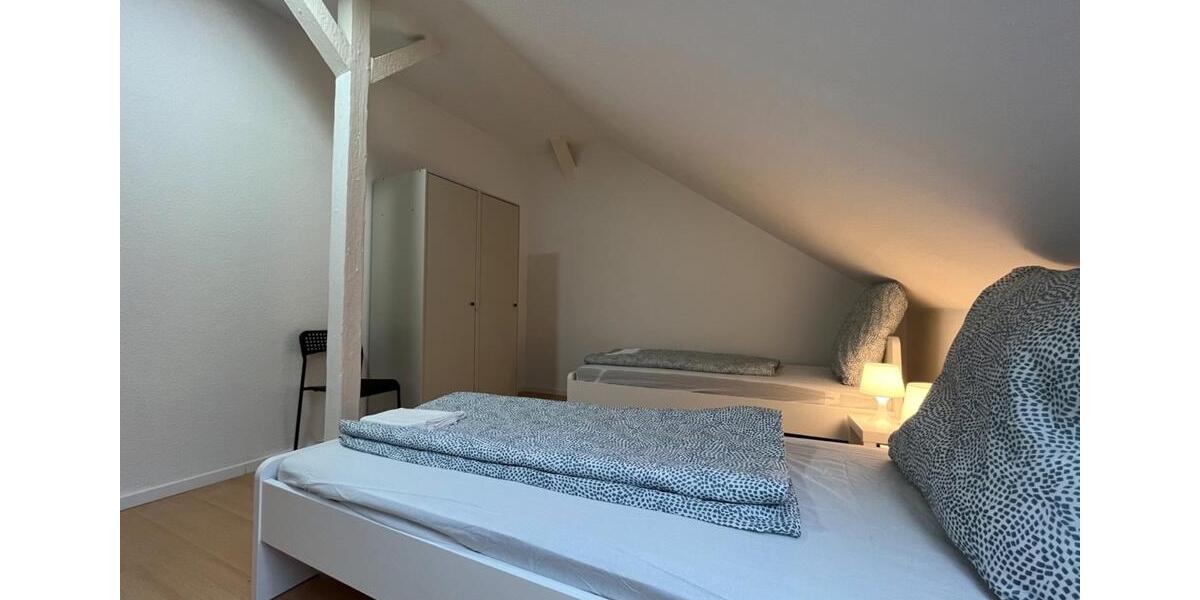 Wohnen auf Zeit Gronau (Westfahlen) - 10 Zimmer, 200 m&sup2;, 15&euro; | Angebot:22558930