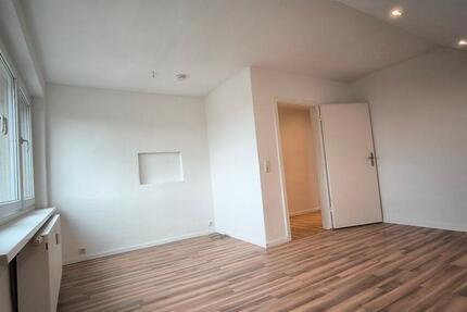 Gemütliche Wohnung mit Einbauküche zimmer