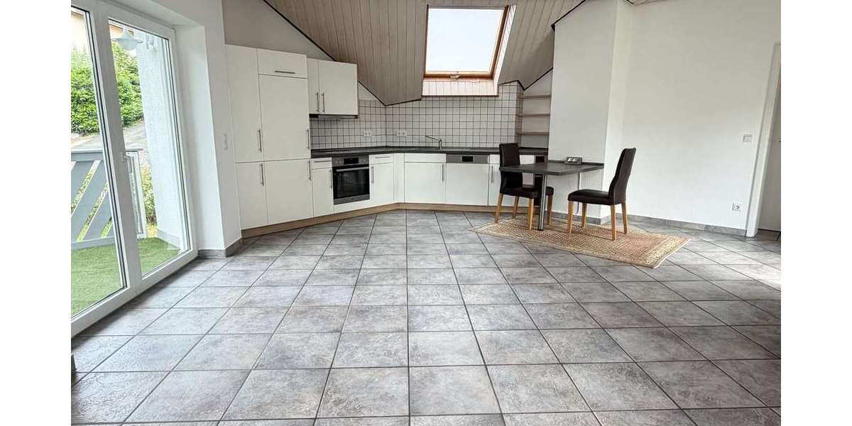 Etagenwohnung Leun-Lahnbahnhof Lahnbahnhof - 2 Zimmer, 99 m&sup2;, 600&euro; | Angebot:27090625