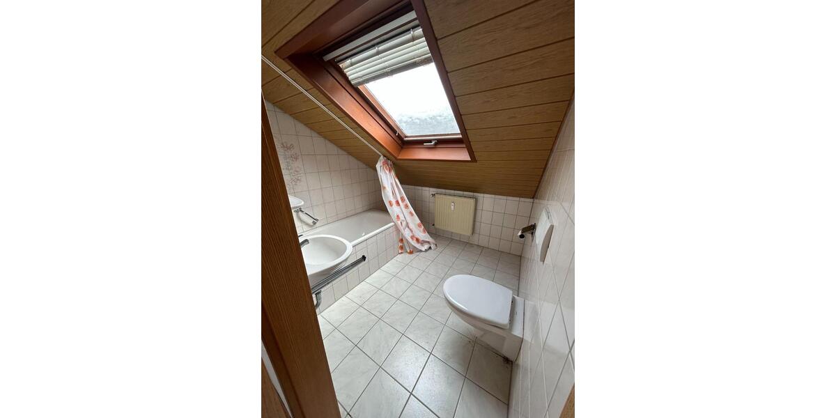 Etagenwohnung Albstadt - 1 Zimmer, 25 m&sup2;, 350&euro; | Angebot:26704424