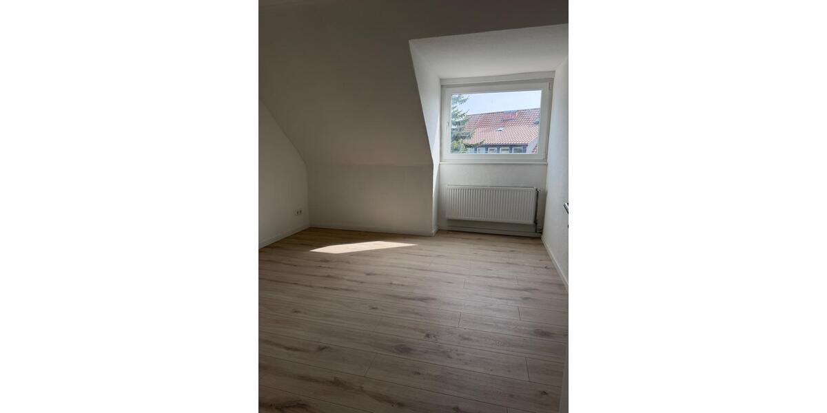 Dachgeschoßwohnung Denkte - 2 Zimmer, 43 m&sup2;, 425&euro; | Angebot:26227789