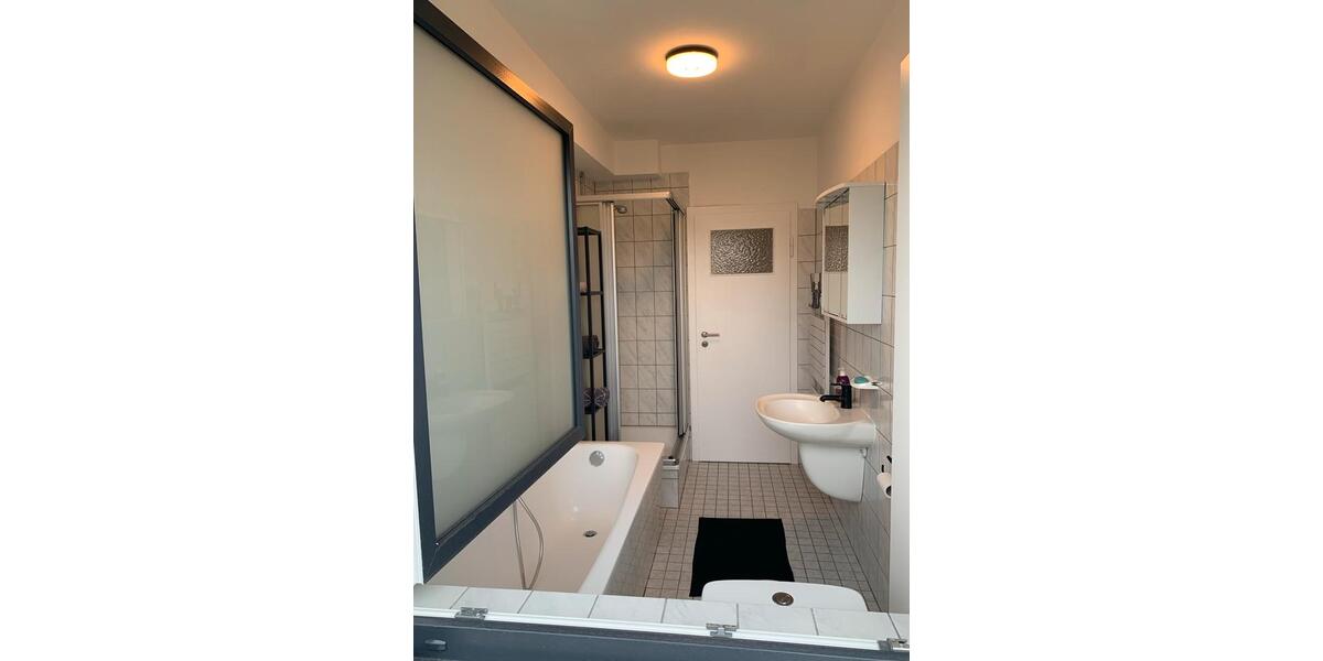 Wohnen auf Zeit Köln Mülheim - 1 Zimmer, 21 m&sup2;, 575&euro; | Angebot:26447440