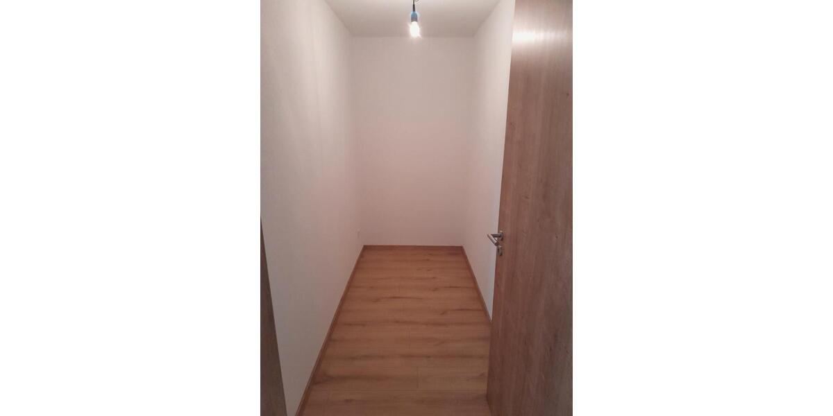 Erdgeschoßwohnung Titting - 3 Zimmer, 103 m&sup2;, 1.050&euro; | Angebot:26023194
